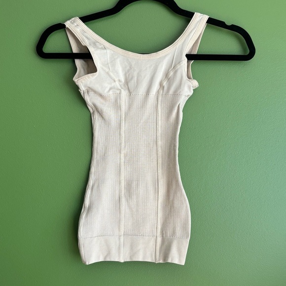 Body shaper - Picture 2 of 3